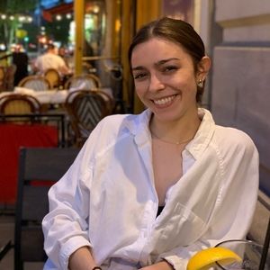 Meet your Posher, Toni